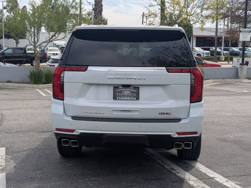 New 2026 GMC Yukon XL Denali w/ Denali Reserve Package image 5