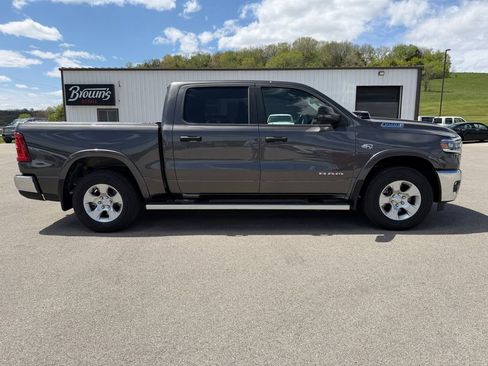 Used 2026 RAM 1500 Big Horn AWD/4WD image 4