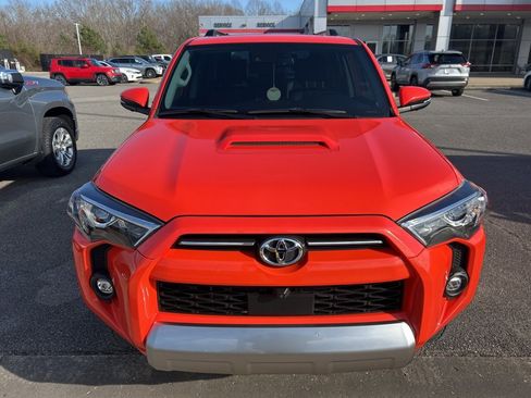 Used 2024 Toyota 4Runner TRD Off-Road Premium image 2