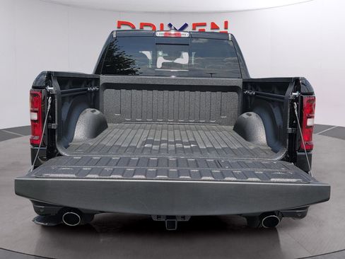 New 2026 RAM 1500 Laramie AWD/4WD image 35