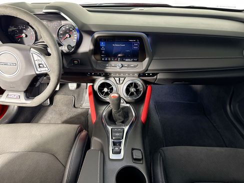 Used 2023 Chevrolet Camaro SS RWD image 21
