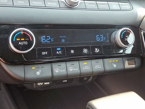 Used 2023 Hyundai Elantra SEL w/ Convenience Package FWD image 15