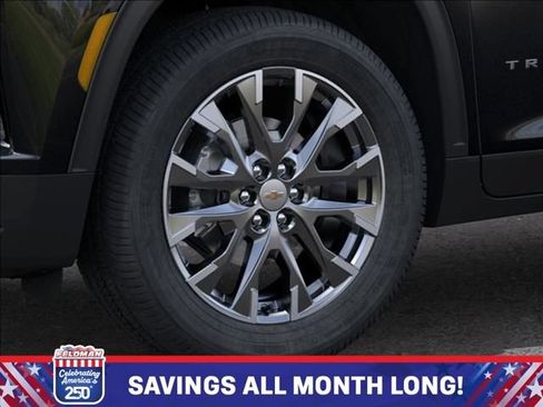 New 2026 Chevrolet Traverse LT w/ Sun and Wheel Package AWD/4WD image 9