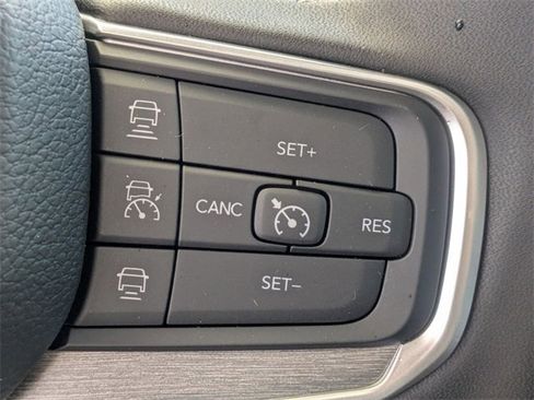 New 2025 Jeep Wagoneer Series II image 17