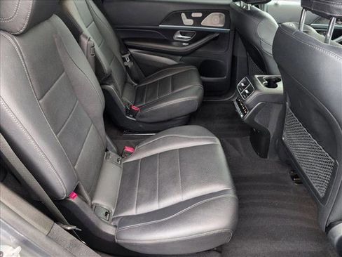 Used 2023 Mercedes-Benz GLS 450 4MATIC image 22