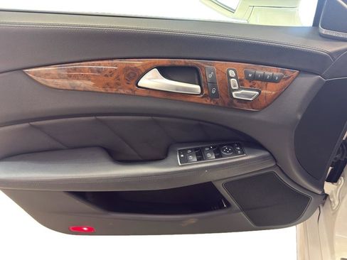 Used 2015 Mercedes-Benz CLS 400 4MATIC image 13