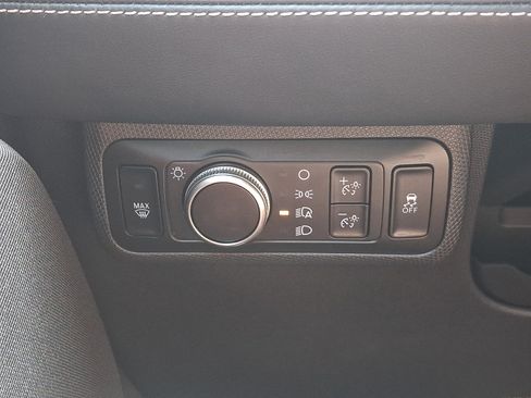 Certified 2021 Ford Mustang Mach-E Select w/ Comfort/Appearance Package RWD image 23