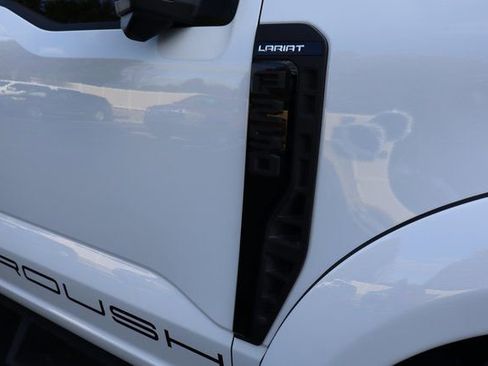 Used 2024 Ford F250 Lariat w/ Lariat Ultimate Package image 23