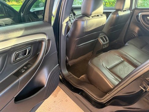 Used 2014 Ford Taurus SEL FWD image 27