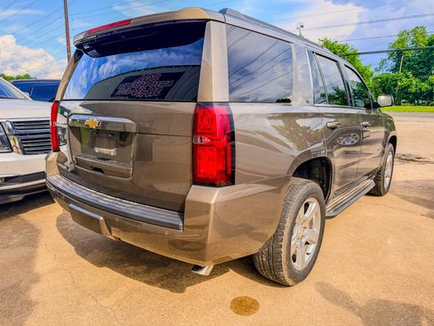 Used 2015 Chevrolet Tahoe LT RWD image 4