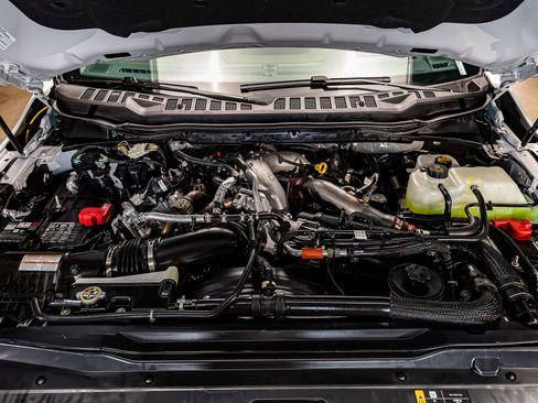 Used 2026 Ford F450 Platinum w/ Platinum Plus Package image 33