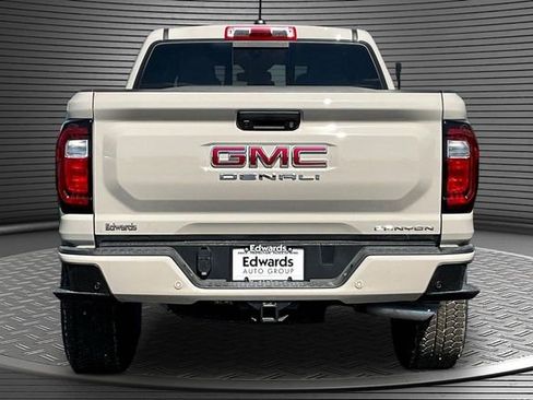 New 2026 GMC Canyon Denali AWD/4WD image 4