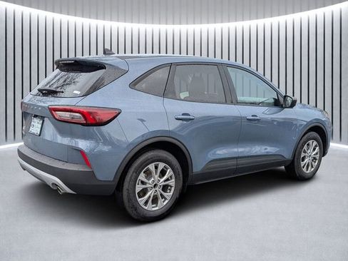 New 2026 Ford Escape Active image 3