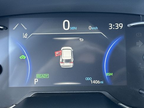 Certified 2025 Toyota RAV4 XLE image 22