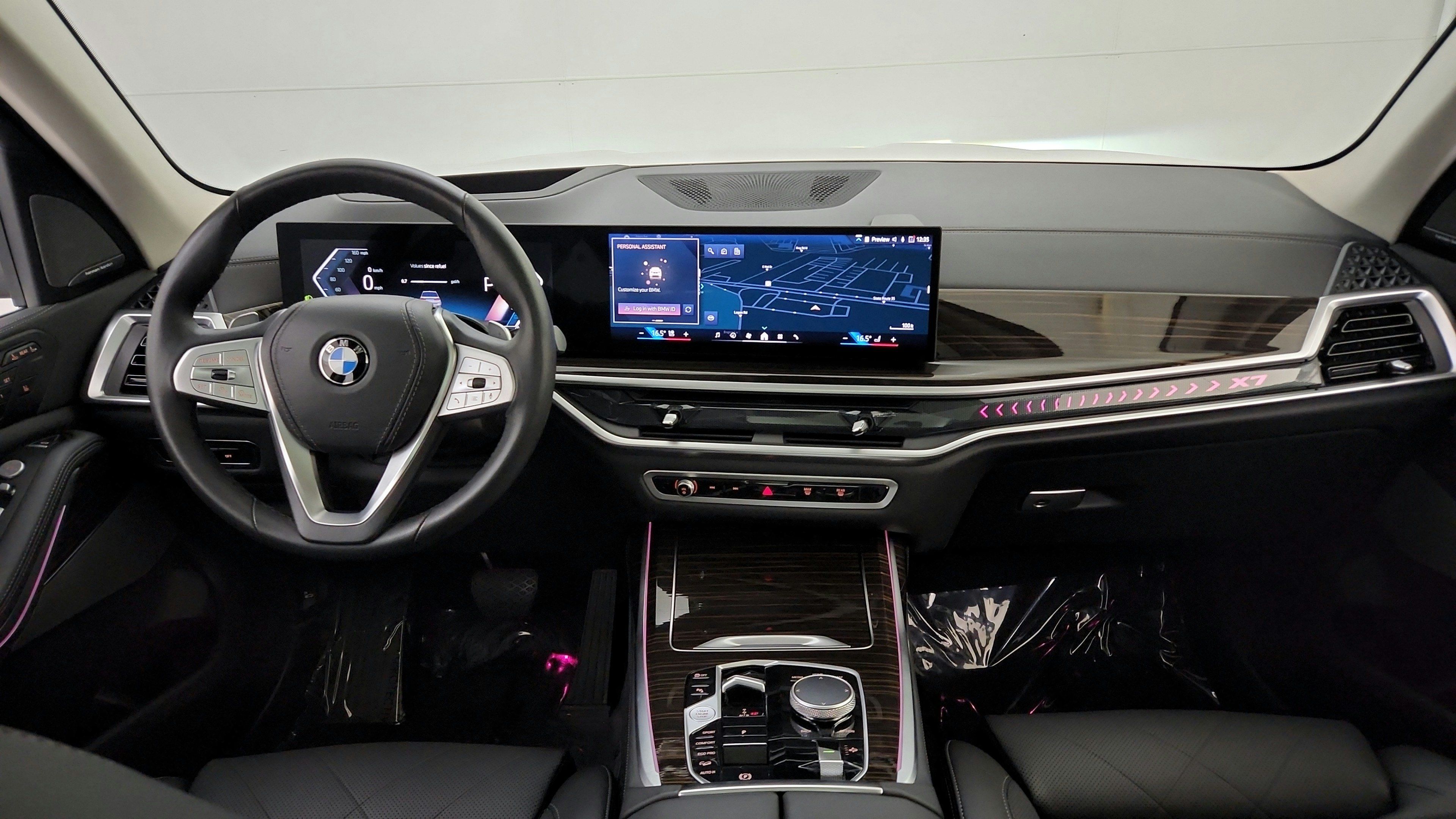 Used 2026 BMW X7 xDrive40i w/ Premium Package AWD/4WD image 14