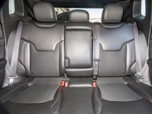 Used 2023 Jeep Compass Trailhawk image 47