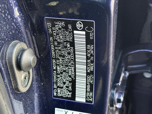 Used 2023 Toyota Corolla LE image 27