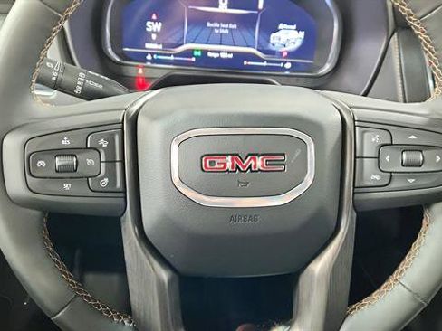 Used 2024 GMC Yukon AT4 w/ Technology Package image 15