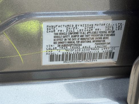 Used 2023 Nissan Sentra SR w/ SR Premium Package FWD image 41