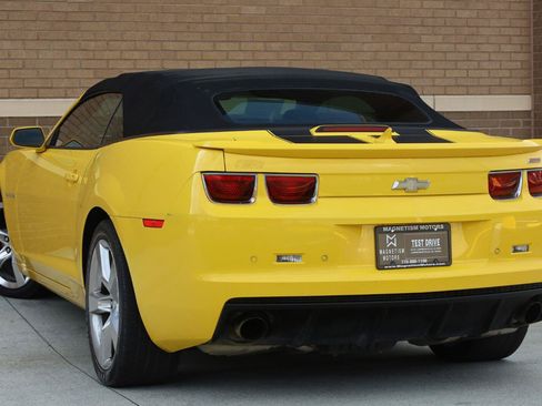 Used 2011 Chevrolet Camaro SS w/ RS Package RWD image 14
