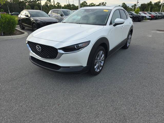 Used 2021 MAZDA CX-30 FWD 2.5 S w/ Premium Package image 19