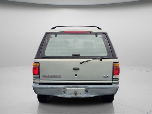 Used 1996 Ford Explorer Limited image 21