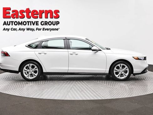 Used 2025 Honda Accord LX image 4