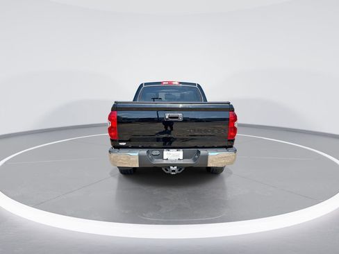 Used 2016 Toyota Tundra SR5 w/ SR5 Upgrade Package image 7