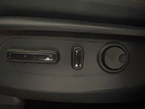 Used 2025 Honda CR-V Sport Touring image 16