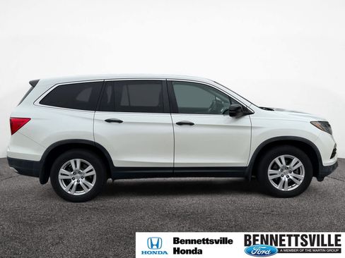 Used 2018 Honda Pilot LX image 6