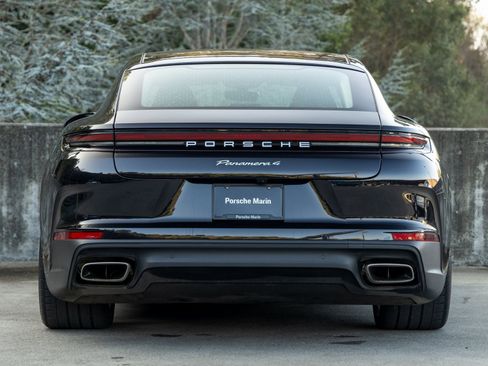 Certified 2024 Porsche Panamera 4 image 10