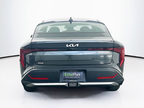 Used 2025 Kia K4 LXS image 7