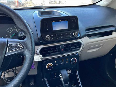 Used 2022 Ford EcoSport S image 11