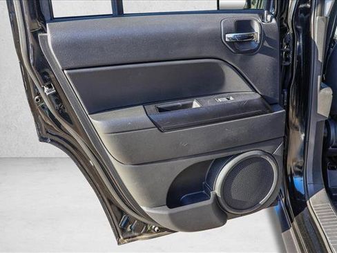 Used 2017 Jeep Patriot Sport w/ Power Value Group image 20