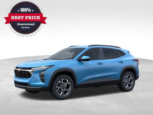 New 2026 Chevrolet Trax LT image 2