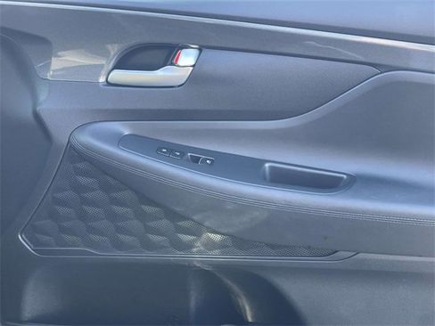 Used 2022 Hyundai Santa Fe XRT image 16