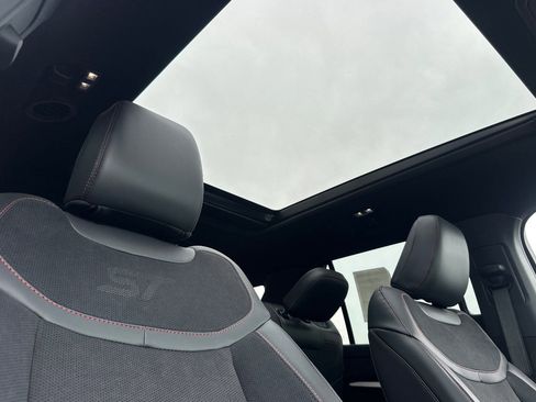 New 2026 Ford Explorer ST w/ Sun And Sound Package image 17