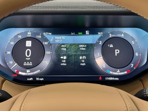 Used 2025 Land Rover Range Rover SE AWD/4WD image 18