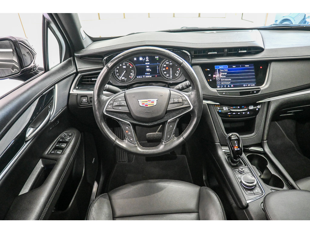 Used 2024 Cadillac XT5 Premium Luxury w/ Technology Package AWD/4WD image 29
