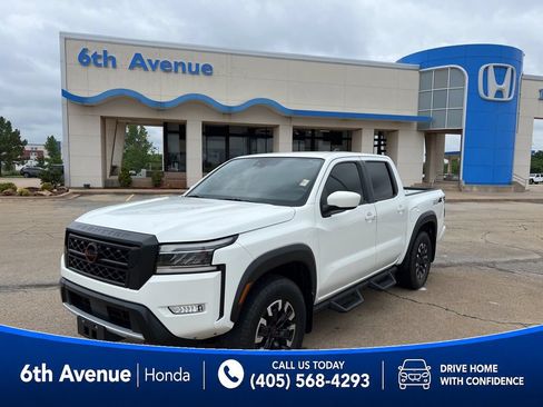 Used 2023 Nissan Frontier PRO-4X w/ Tow Package AWD/4WD image 1
