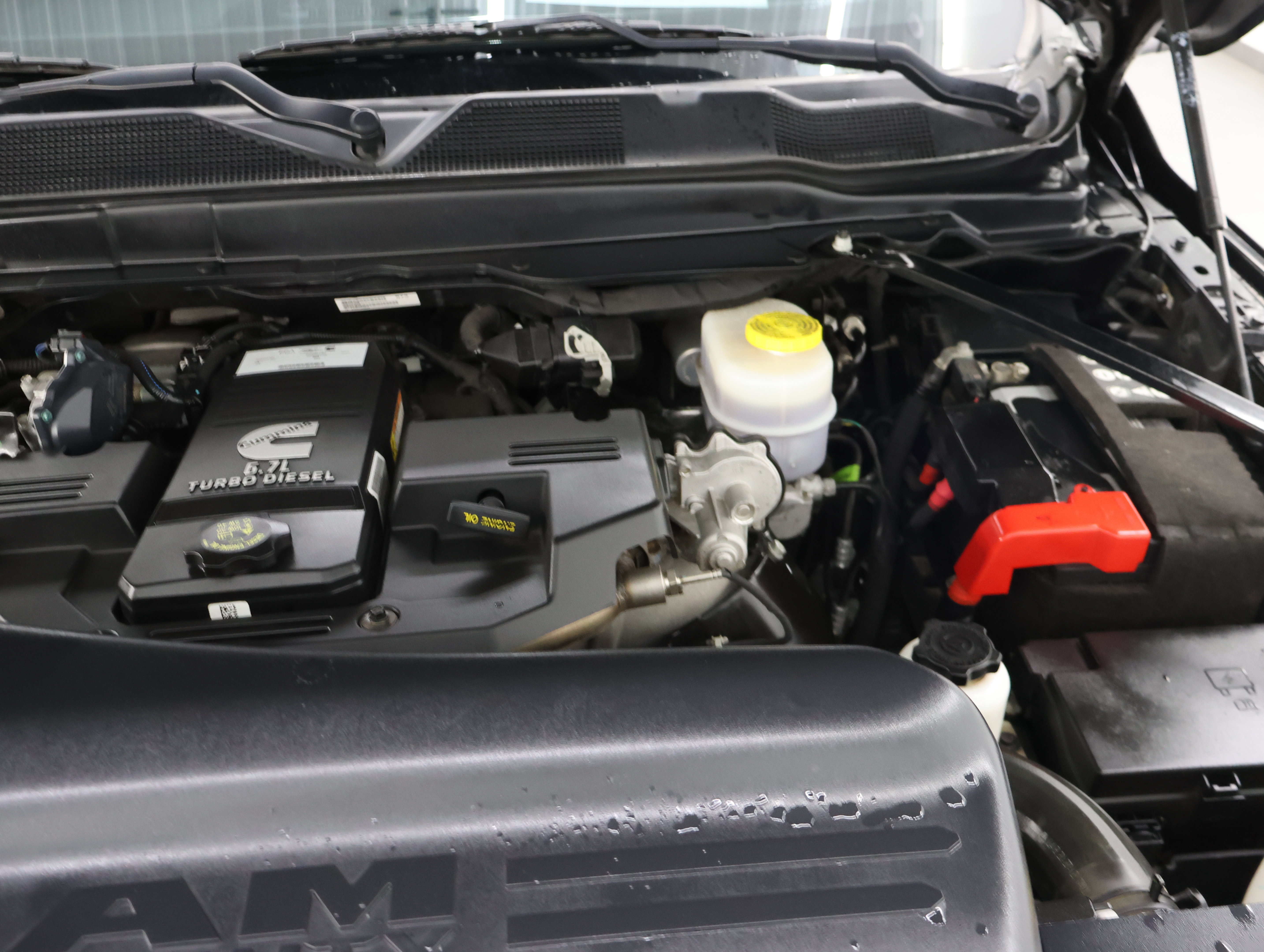 Used 2024 RAM 2500 Laramie AWD/4WD image 17