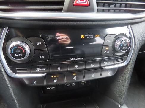 Used 2019 Hyundai Santa Fe AWD w/ Cargo Package image 29