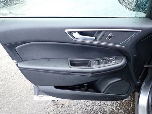 Used 2022 Ford Edge SEL w/ Convenience Package image 21