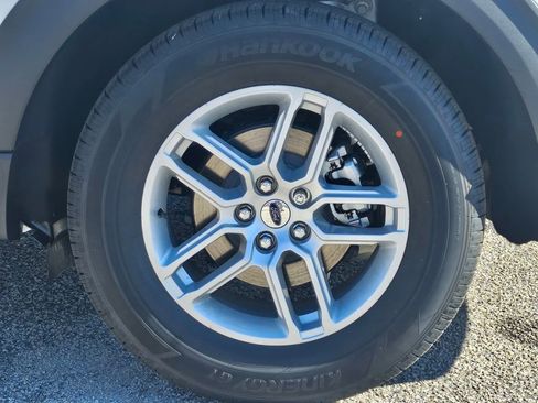 New 2026 Ford Explorer Active w/ Active Comfort Package image 30