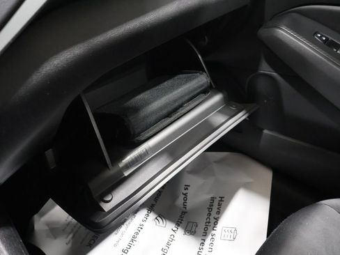 Used 2024 Nissan Altima 2.5 S image 32