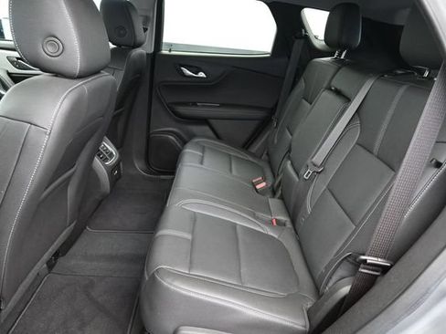 Used 2024 Chevrolet Blazer LT w/ Midnight/Sport Edition FWD image 25