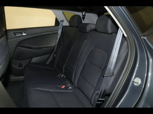 Used 2020 Hyundai Tucson Value AWD/4WD image 29