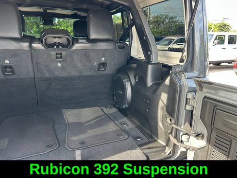 Used 2022 Jeep Wrangler Unlimited Rubicon w/ Trailer Tow Package AWD/4WD image 35
