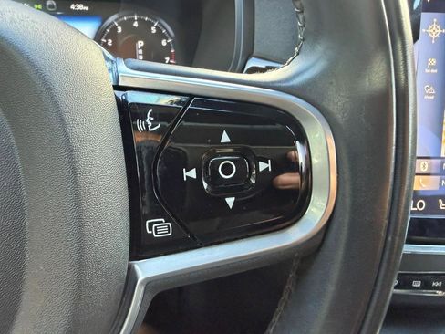 Used 2018 Volvo S90 T5 Momentum w/ Convenience Package FWD image 30
