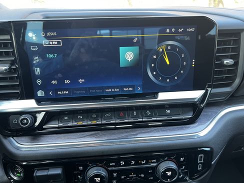 Used 2024 Chevrolet Silverado 1500 LTZ w/ LTZ Premium Package image 23